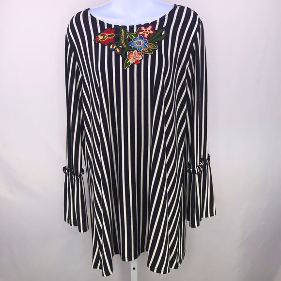 Mishca Top Womens XL Embroidered Floral Striped Bell Sleeve Lagenlook Artsy - Picture 7 of 11